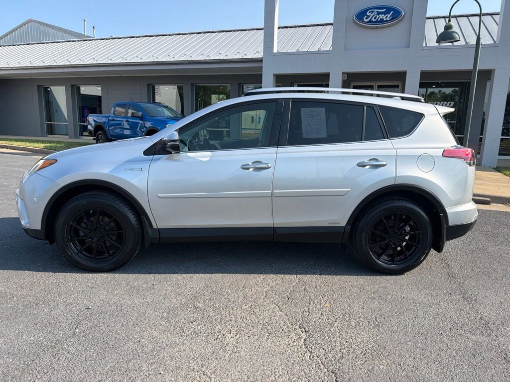2016 Toyota RAV4 Hybrid Limited Photo in Waynesboro VA 22980