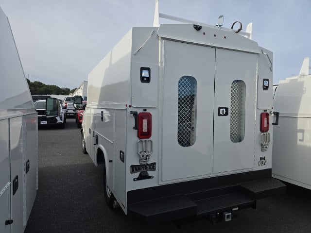 2026 Chevrolet Express 3500 Work Van Photo in Staunton VA 24401