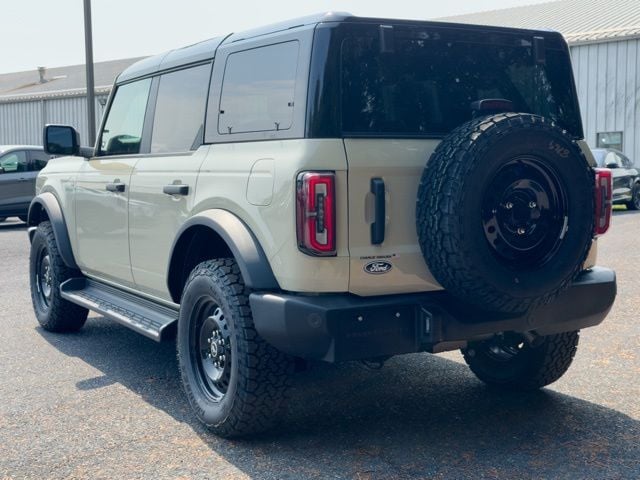 2026 Ford Bronco Outer Banks Photo in Waynesboro VA 22980