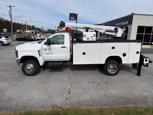 2024 Chevrolet Silverado 6500HD 1WT Photo in Staunton VA 24401