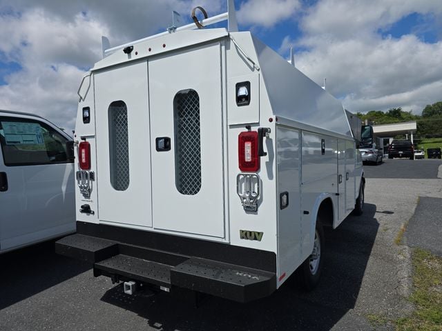 2025 Chevrolet Express 3500 Work Van Photo in Staunton VA 24401