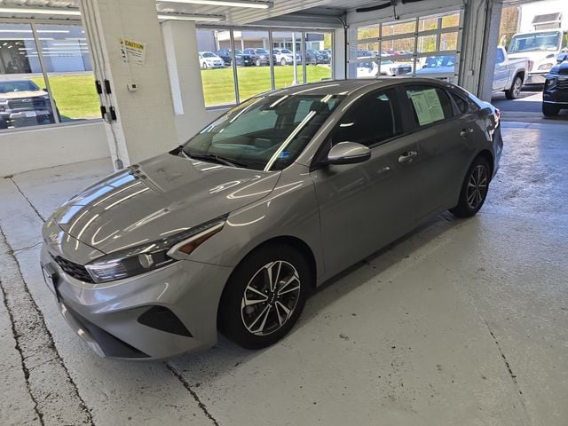 2024 Kia Forte LXS Photo in Staunton VA 24401