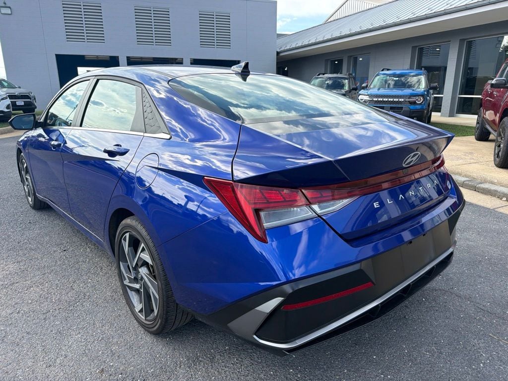 2025 Hyundai Elantra SEL Convenience Photo in Waynesboro VA 22980
