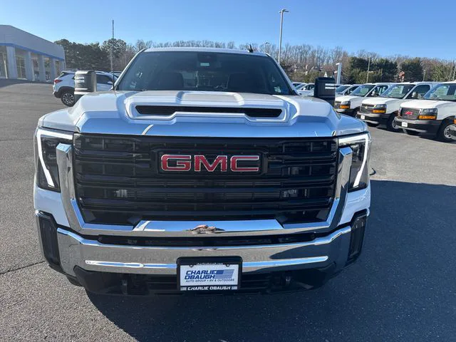 2026 GMC Sierra 3500HD Pro