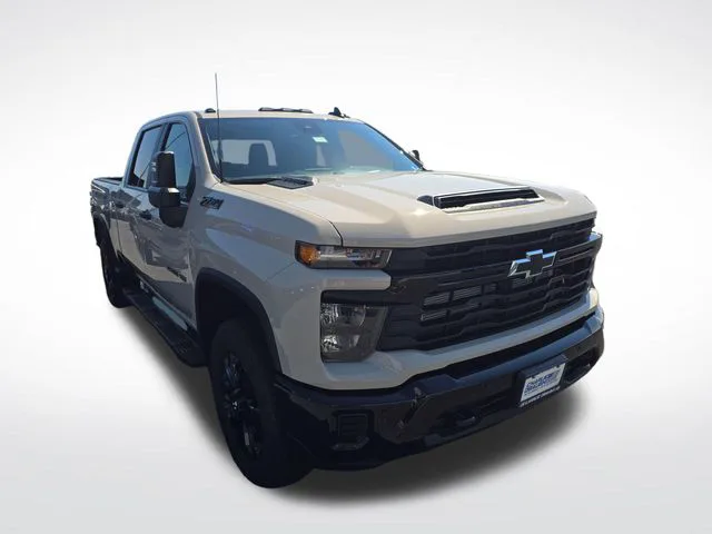 2026 Chevrolet Silverado 2500HD Custom