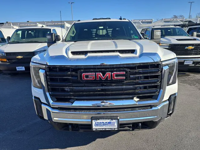 2026 GMC Sierra 3500HD Pro
