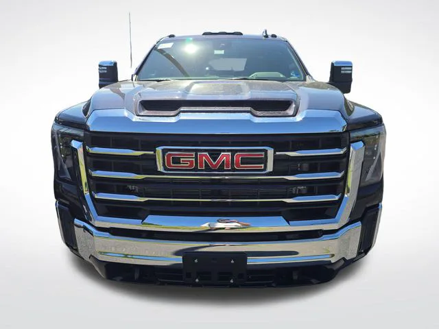 2026 GMC Sierra 2500HD SLT